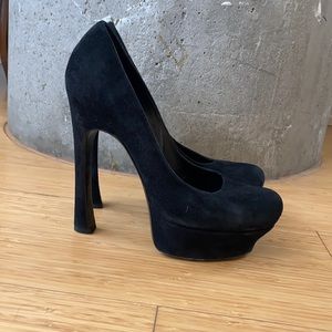YVES SAINT LAURENT PUMPS